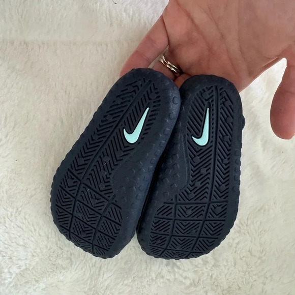Nike Kids Sunray Protect blue water shoe Sandals size 5 - Picture 6 of 7